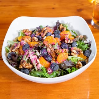 Berry Walnut Salad